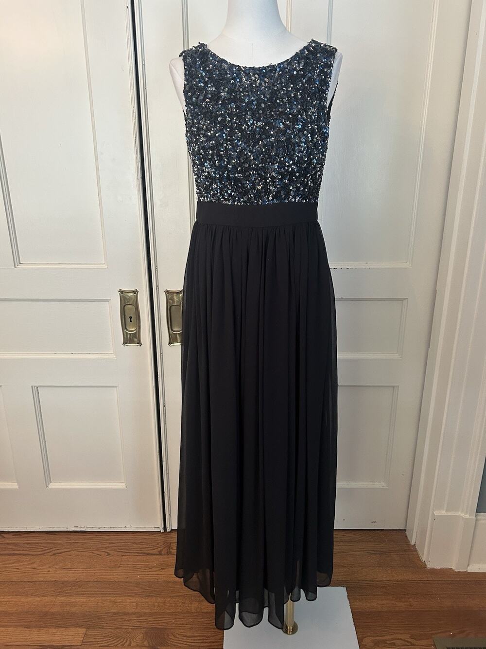 Adrianna Papell Sequin Beaded Chiffon Maxi Dress Womens Size 6 Black Classic